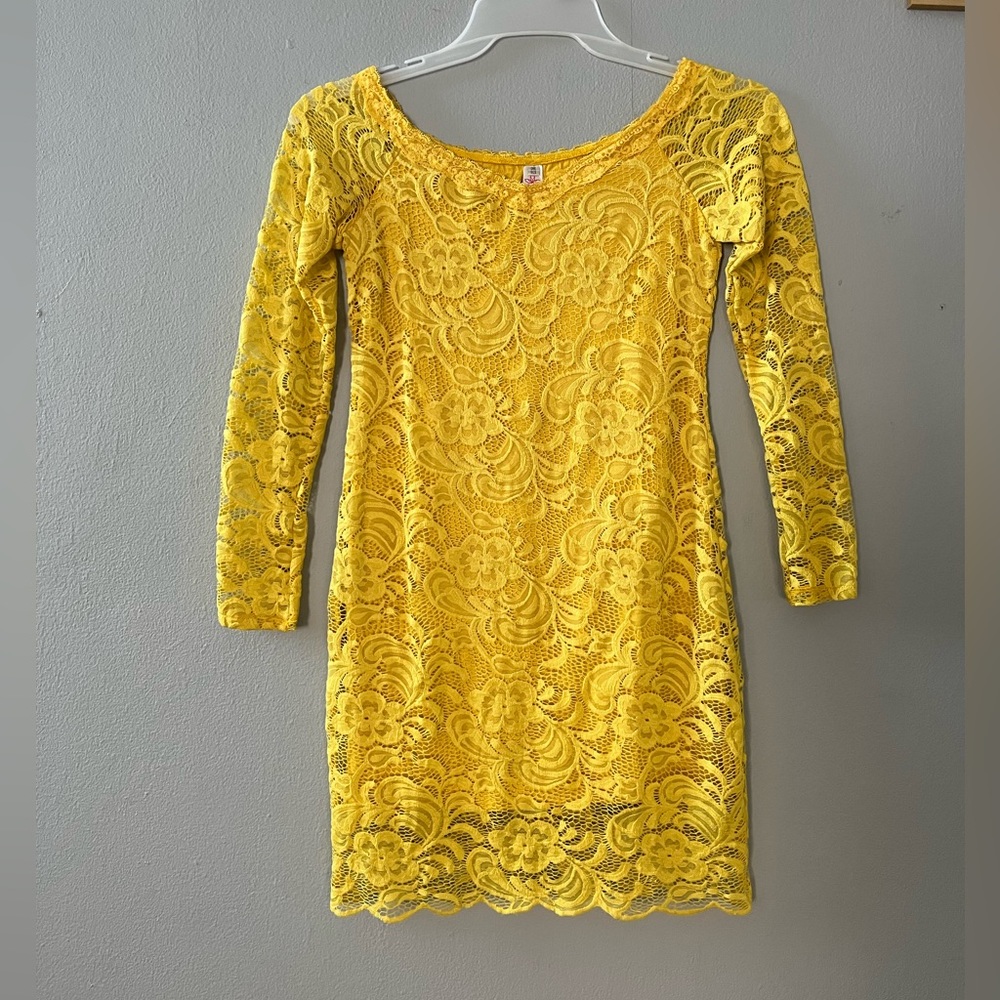 NEW!! Women's Off-Shoulder Dress, One Size (S-M)